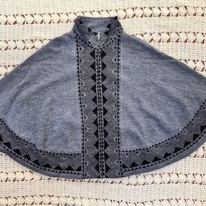Gray Cape with Black Geometric Pattern